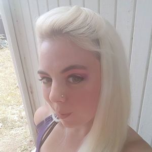 Meet your Posher, Whitney